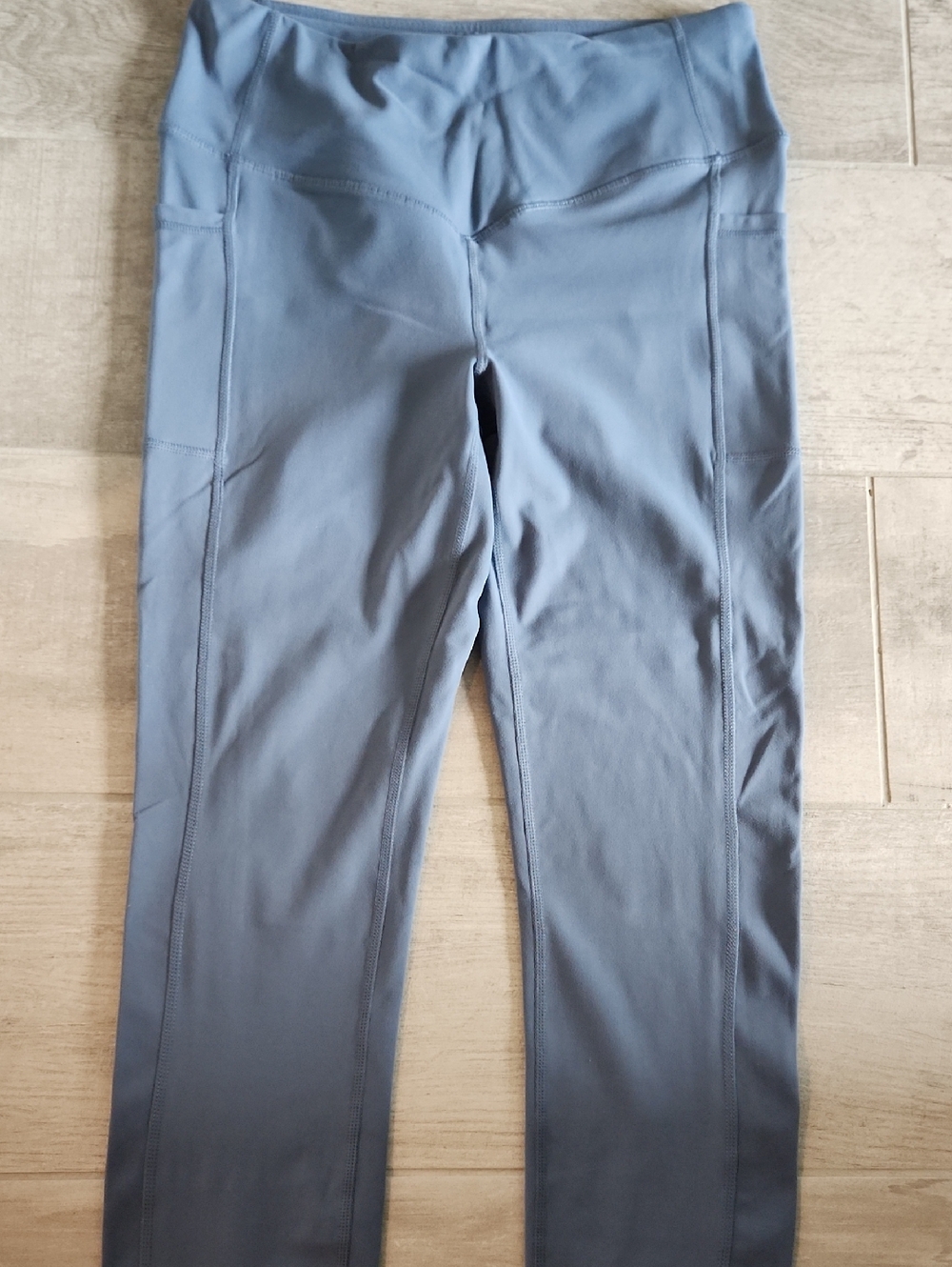 GAIAM Light Blue Active Wear Leggings-size M